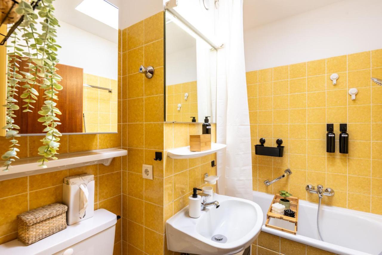 Fewo Ahrperle-Modernes Apartment-Balkon-Kurviertel Bad Neuenahr-Ahrweiler Esterno foto